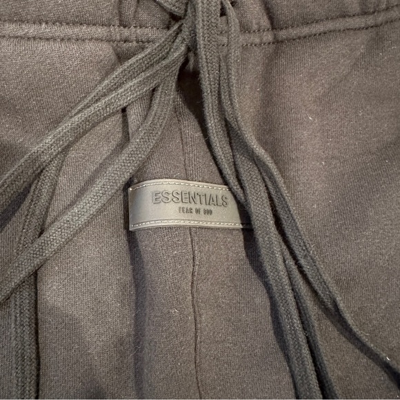 Essentials relaxed sweatpants Black strech limo size XS-XL - Picture 6 of 13